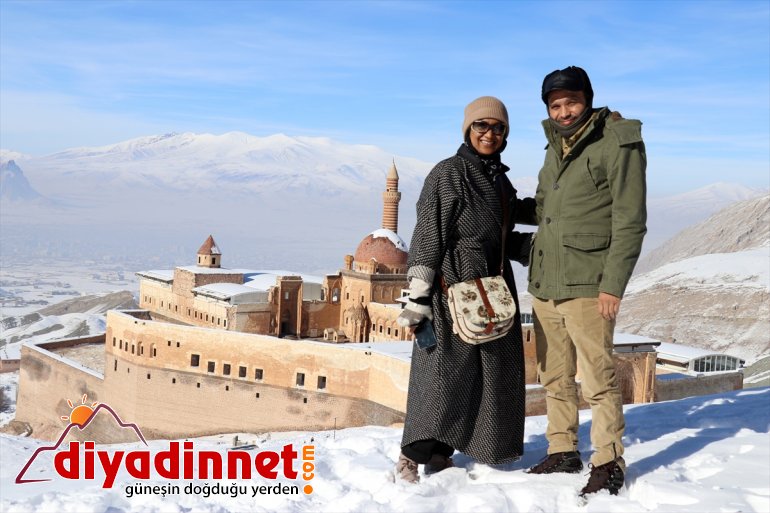 Müslüman hayran çift Paşa - AĞRI Güney İshak Afrikalı Sarayı