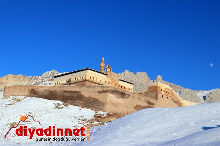 İshak Paşa - hayran Sarayı