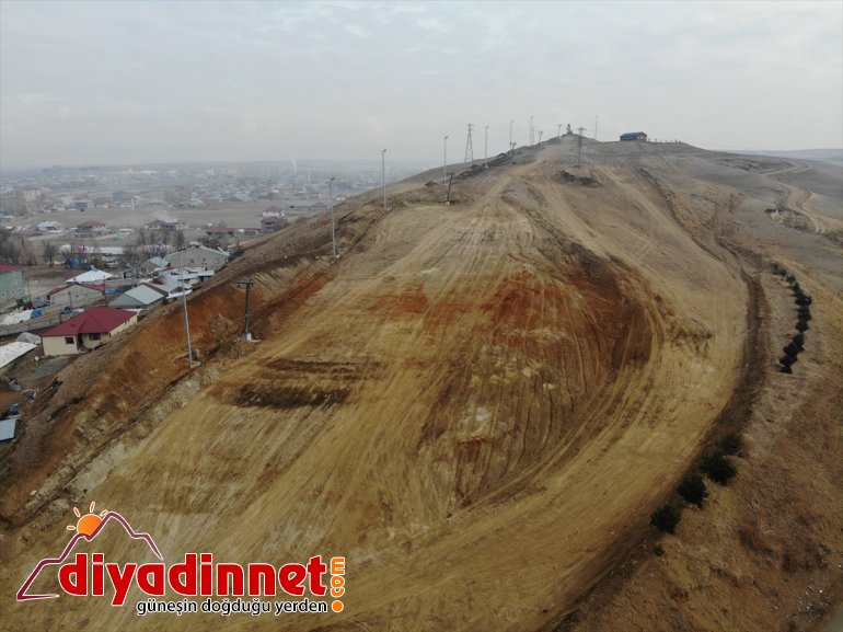 AĞRI Merkezinde kayak yapılabilecek Küpkıran de Kayak - gece 14