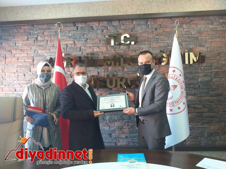 Ağrı Milli Eğitim Müdürü Tekin eTwinning de başarılı okul ve öğretmenleri ödüllendirdi6