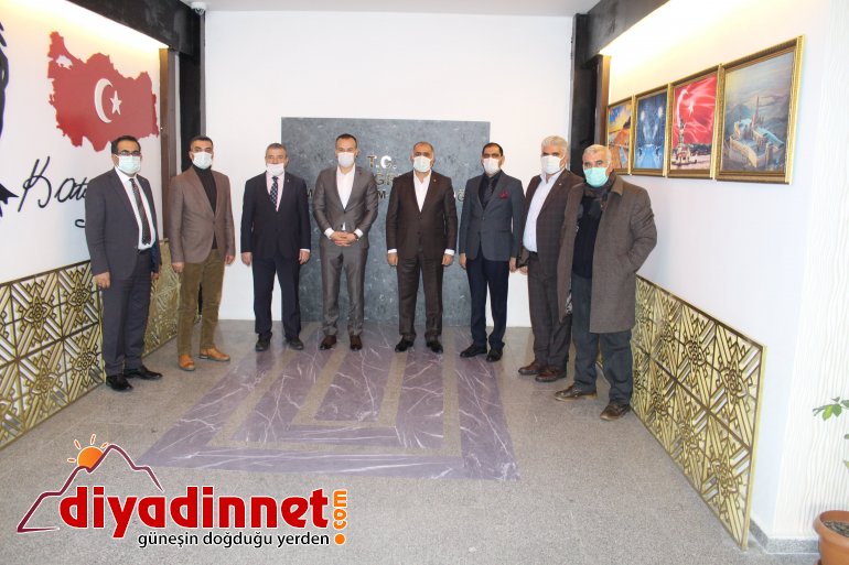 AĞRI TİCARET VE SANAYİ ODASI ÖĞRENCİYE TABLET HEDİYE ETTİ6