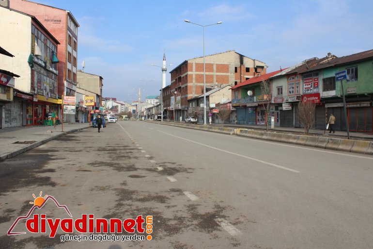 Ağrı’da sokağa çıkma yasağı nedeniyle meydanlarda sessizlik hakim