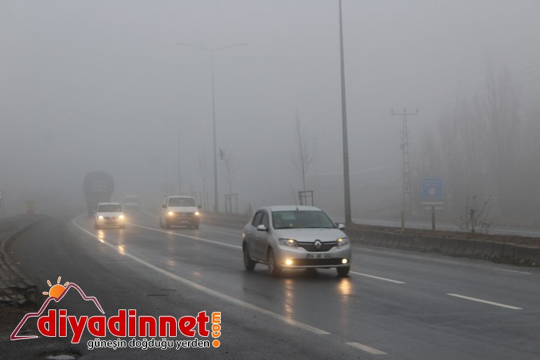 Ağrı’da yoğun sis etkili oldu