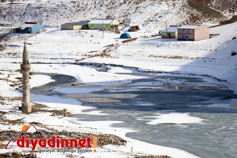 Barajı buz kısmen Yazıcı tuttu Ağrı