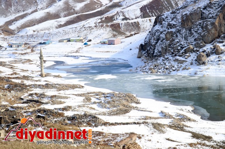 Yazıcı Barajı buz Ağrı