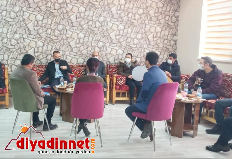 Milli Eğitim Müdürü Tekin Fedakar Müzik Öğretmenlerine plaket verdi4