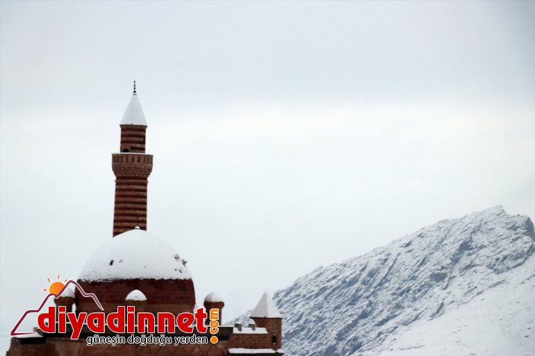 İshak kış güzelliği Paşa Sarayı