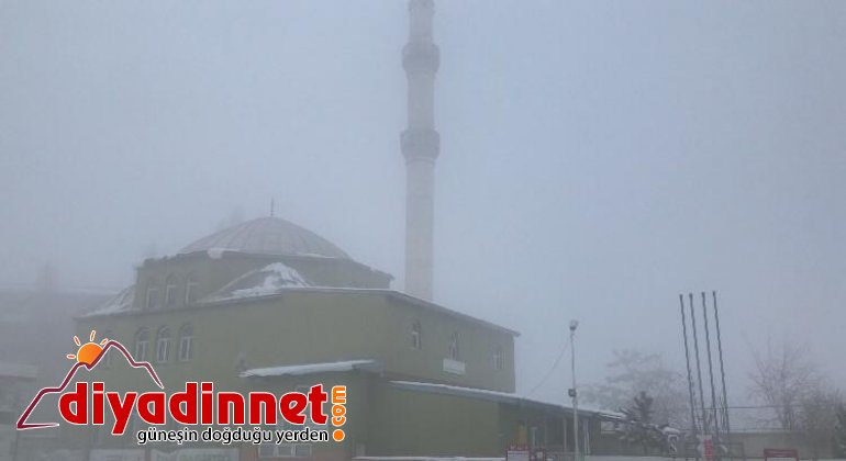 Yoğun sis Ağrı yı etkisi altına aldı3