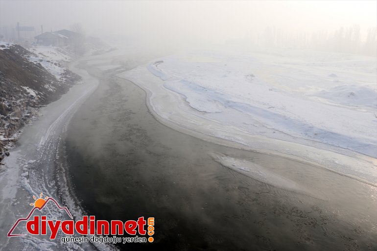 Yoğun sis Ağrı yı etkisi altına aldı18