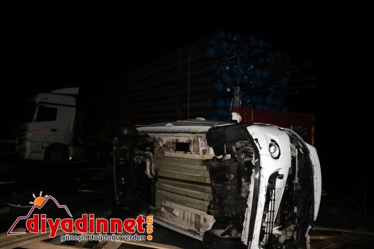 yaralı kayganlaşan trafik Buzlanma AĞRI zincirleme nedeniyle - yolda kazası: 3 4