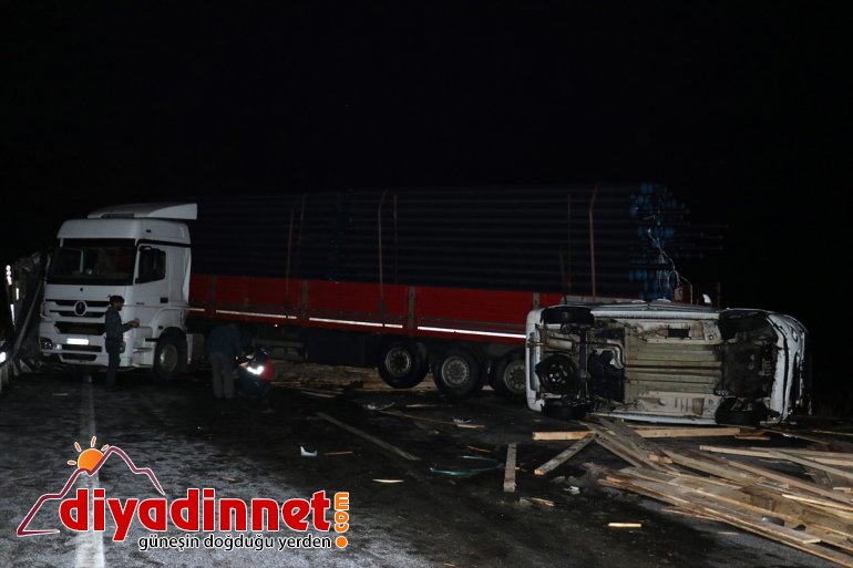 3 nedeniyle - Buzlanma trafik AĞRI yaralı kayganlaşan yolda zincirleme kazası: 6