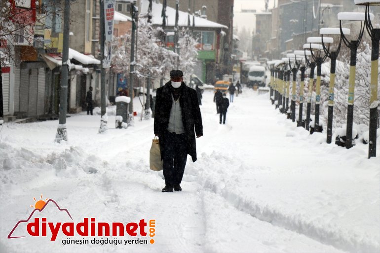 Ağrı da etkili olan kar yağışı hayatı olumsuz etkiliyor2