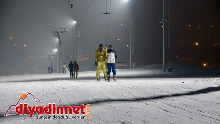 Ağrı gece kayağı ile buluştu3
