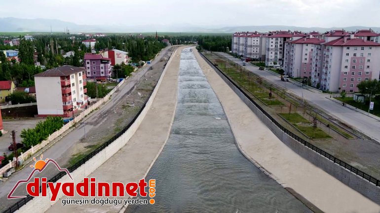 Ağrı İl Merkezi Taşlıçay Deresi Islah Çalışmaları Tamamlanmıştır