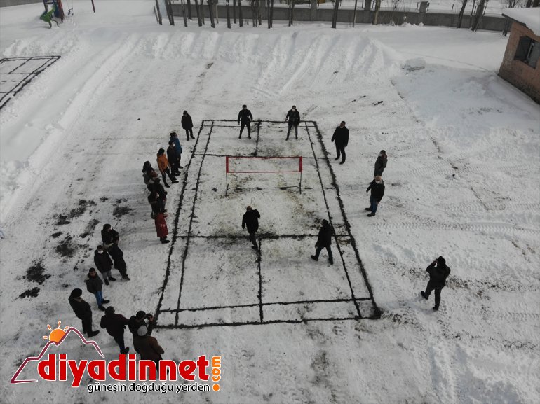 hayvancılığa Köylülerden arası - AĞRI badminton 11