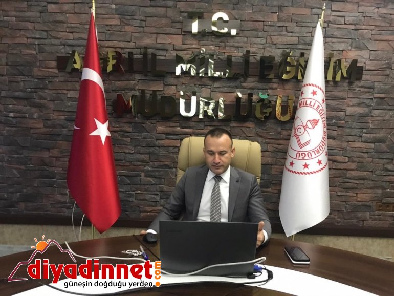 Ağrı Milli Eğitim Müdürü Tekin yönetici ve STK temsilcileriyle bir araya geldi2