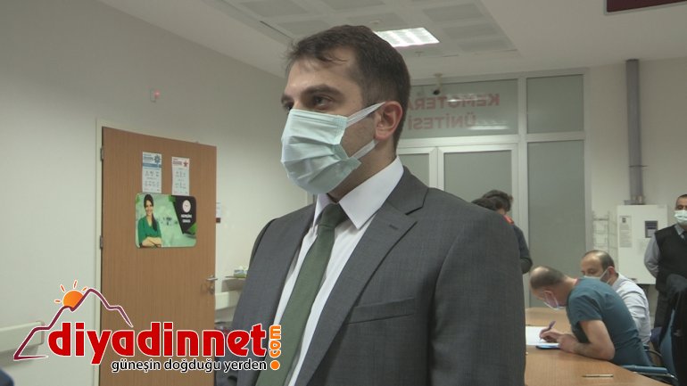 Ağrı sağlık personeline CoronaVac aşısının ilk dozu uygulanıyor7