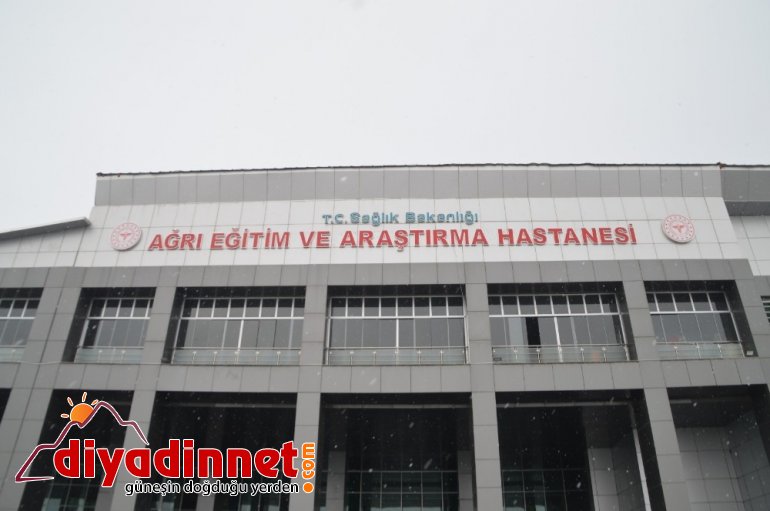 Ağrı sağlık personeline CoronaVac aşısının ilk dozu uygulanıyor8