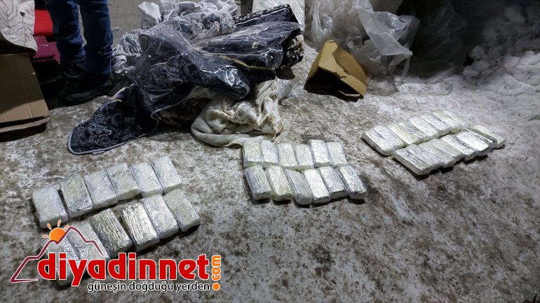 araçta uygulama 21 114 kilo yakalandı durdurulan noktasında gram eroin Ağrı