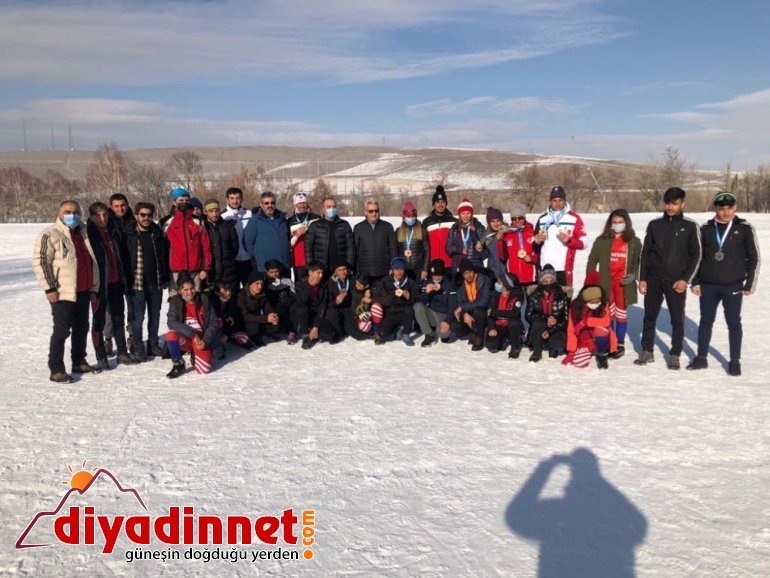 Ağrılı kayakçılar yeni sezona başarılarıyla başladı2