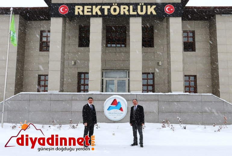 AK Parti Ağrı Milletvekili Çelebi AİÇÜ Rektörü Prof Dr Karabulut u ziyaret etti2