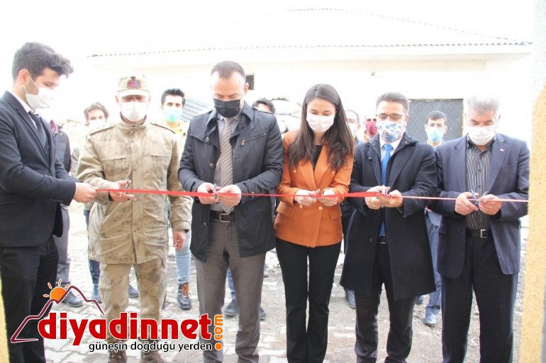 Hamur Özdirek İlkokulu anasınıfı ve öğretmenler odası açılışı yapıldı2