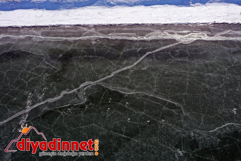 tutan Yüzeyi Gölü Balık - buz IĞDIR ziyaretçilerini cezbediyor 11