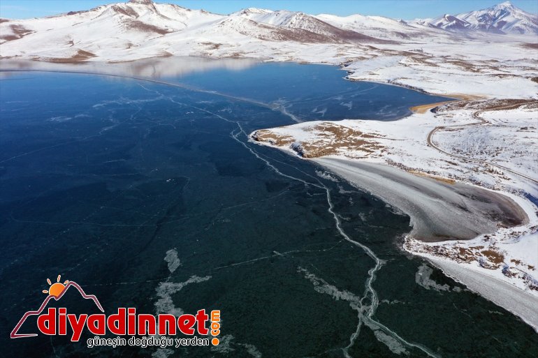 Gölü Yüzeyi cezbediyor tutan - buz ziyaretçilerini Balık IĞDIR 9