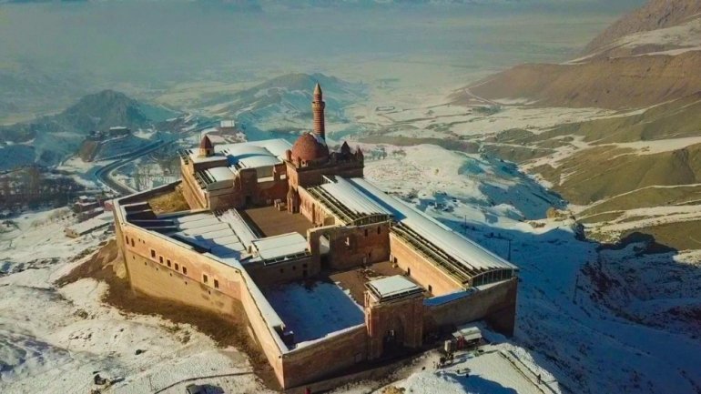 İshak Paşa Sarayı3