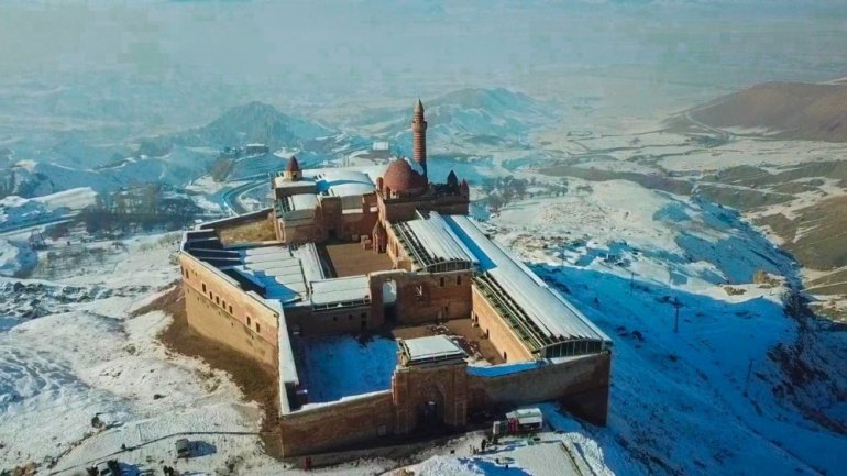 İshak Paşa Sarayı4