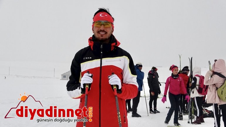 Kayaklı koşu sporcuları dondurucu soğuklarda ter dökerek yarışmalara hazırlanıyor4