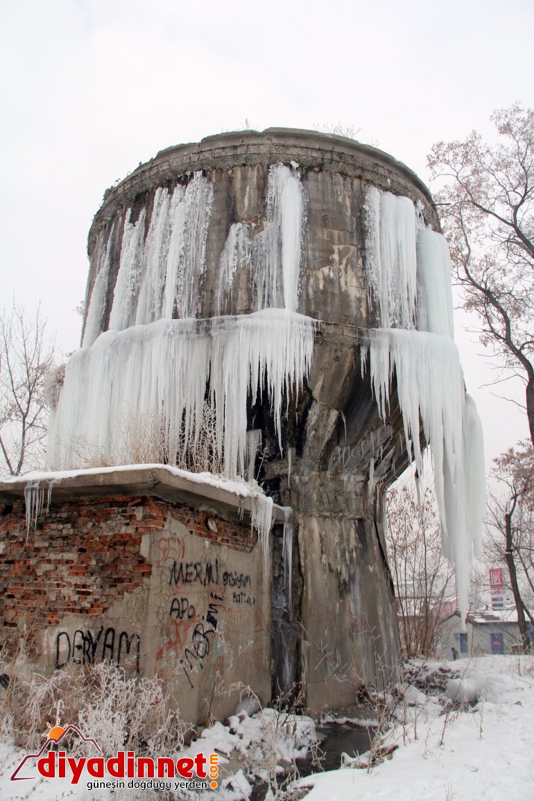 Sibirya soğukları Ağrı yı dondurdu15
