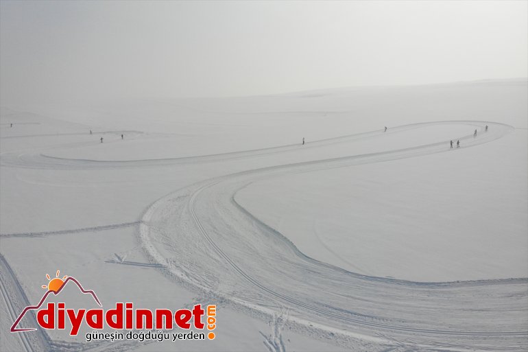 - Ağrılı karlı kayaklı dağlarda koşucular, şampiyonalara AĞRI hazırlanıyor 5