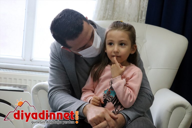 - cıvıl kutladı yaş günlerini beşizleri