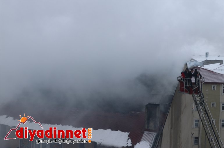 oldu AĞRI neden yangın çatısında - hasara Binanın çıkan 4