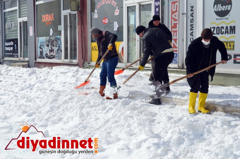 Ağrı da kar yağışı ve soğuk hava etkili oluyor3