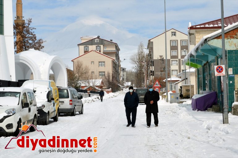 Ağrı da kar yağışı ve soğuk hava etkili oluyor5