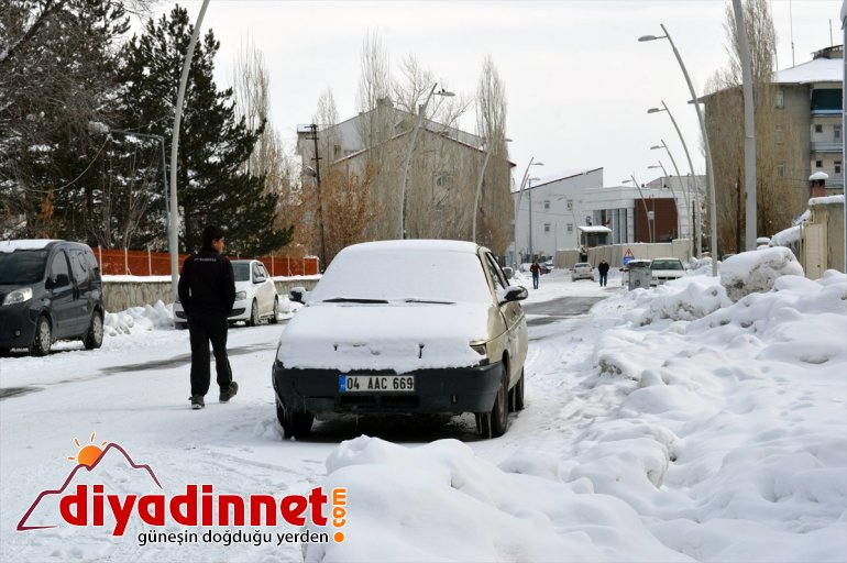 Ağrı da kar yağışı ve soğuk hava etkili oluyor6