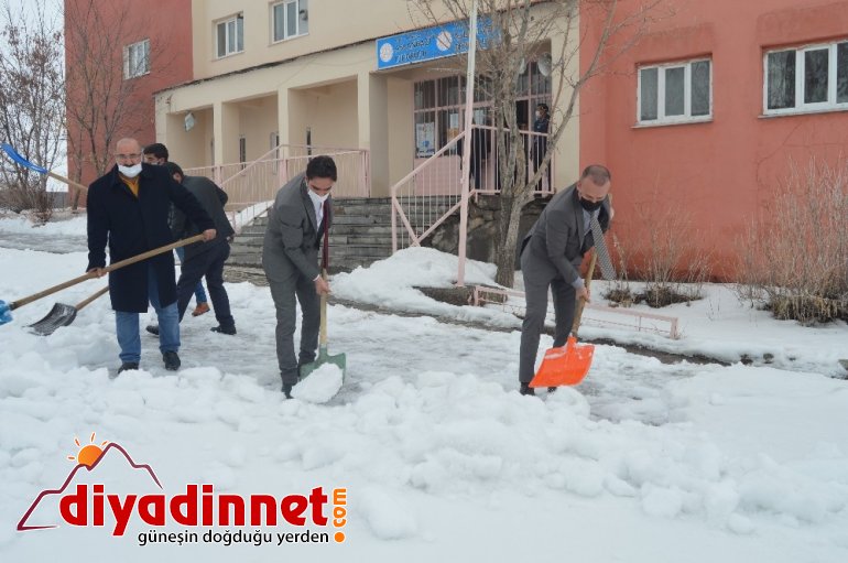 Ağrı da köy okulları yüz yüze eğitime hazır4