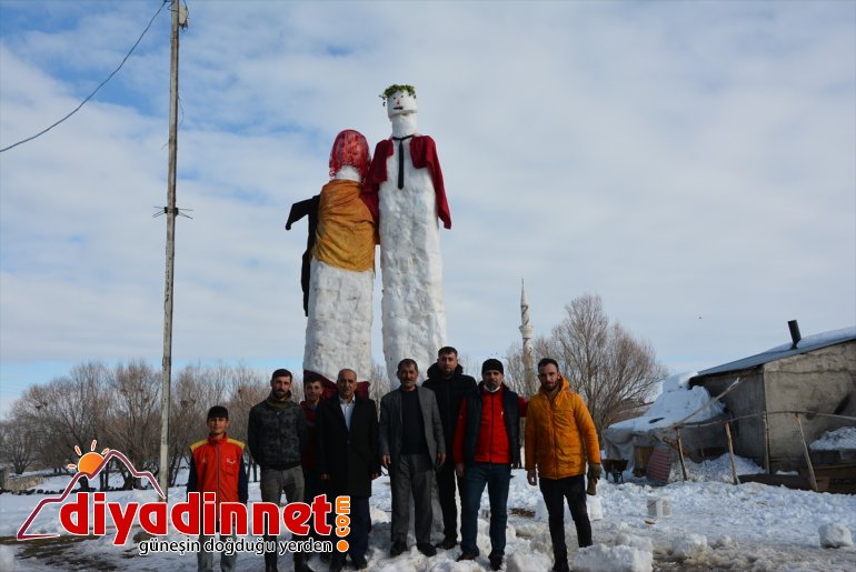 AĞRI metrelik damat ve yağışına sevinen kardan yaptı Kar kardeşler, - gelin 5 10