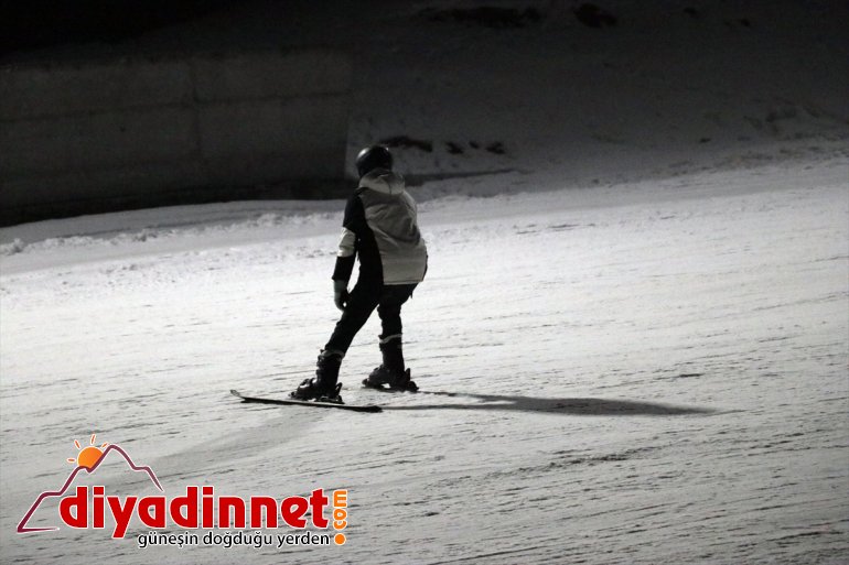 de AĞRI Kayak aydınlatılan kayak keyfi - Pistleri Küpkıran sunuyor geceleri Merkezi 9