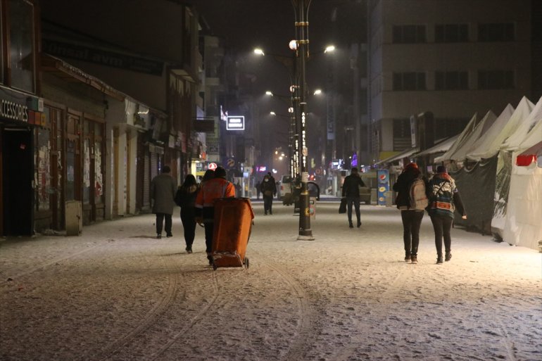Ağrıda kar yağışı etkili oluyor4