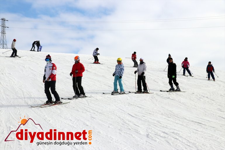 Ağrılı olmaya hazırlanıyor çocuklar kayak milli geleceğin sporcusu 14
