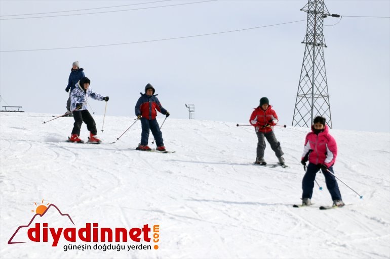 hazırlanıyor sporcusu kayak olmaya geleceğin milli Ağrılı çocuklar 18