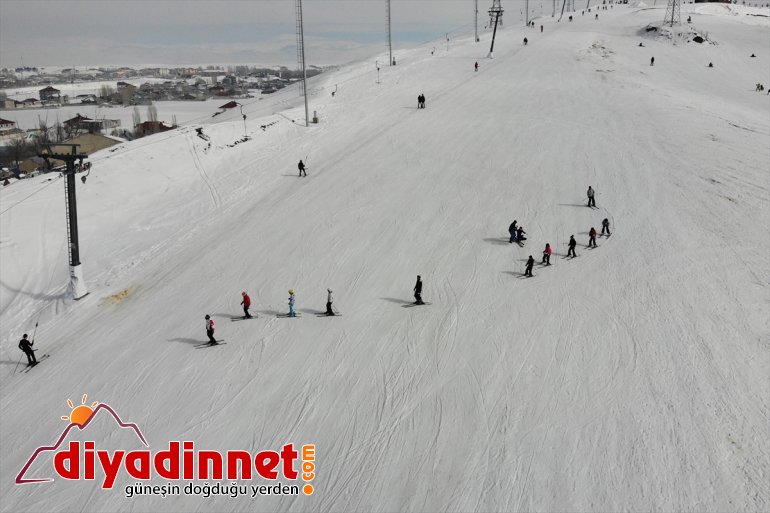 geleceğin kayak sporcusu milli hazırlanıyor çocuklar olmaya Ağrılı 10