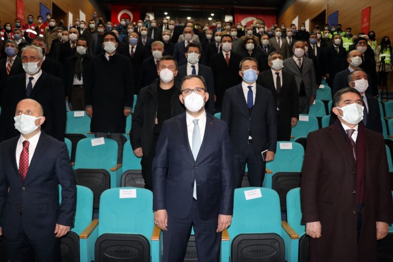 Gençlik ve Spor Bakanı Kasapoğlu Ağrı da2