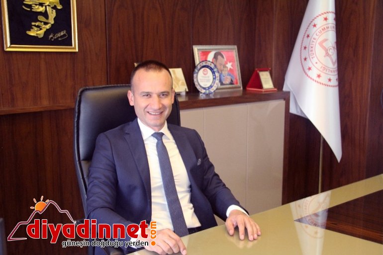 Dünya Basın Mensupları Derneğinden, başarılı projelere imza atan Ağrı Milli Eğitim Müdürü Tekin'e ödül