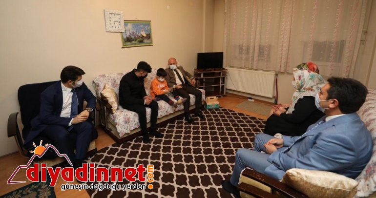 Vali Varol dan ev ziyareti2