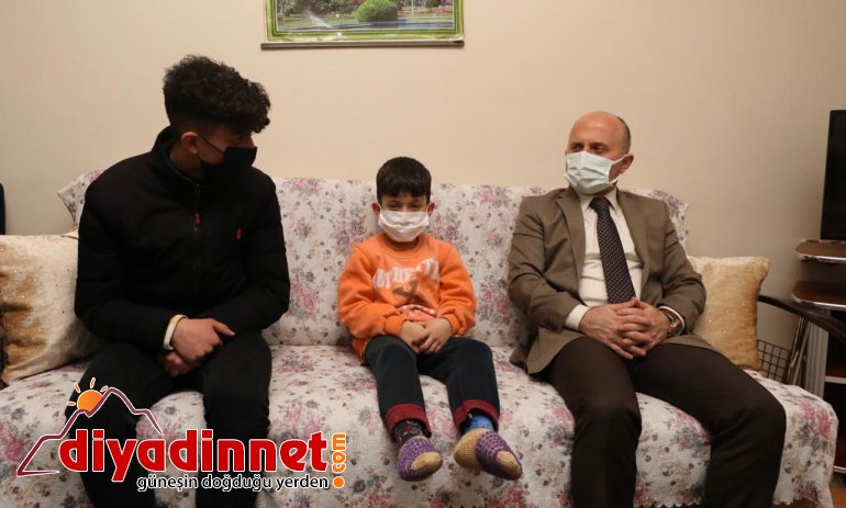 Vali Varol dan ev ziyareti4