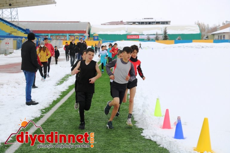 Ağrı da Atletizm Geliştirme Projesi İl Seçmeleri Yapıldı3